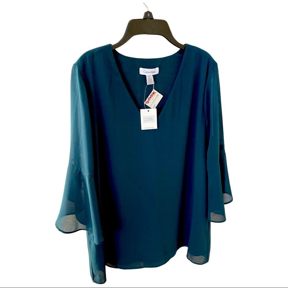 Calvin Klein Collection Flutter V Neck Top